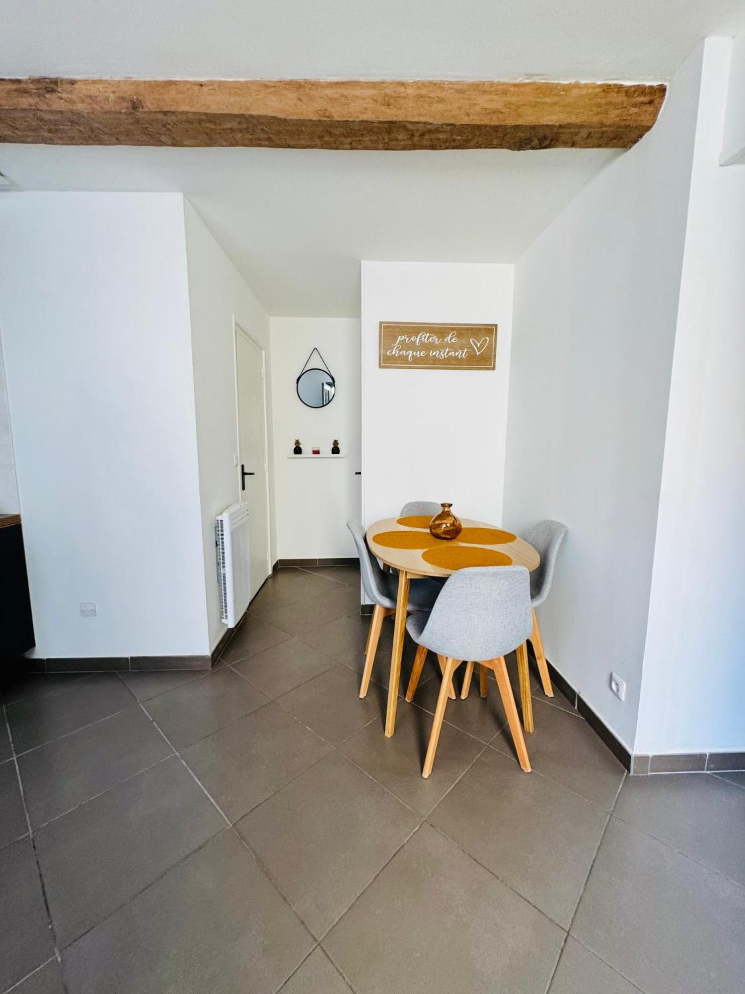 Votre Escapade Audomaroise Lägenhet Saint-Omer  Exteriör bild